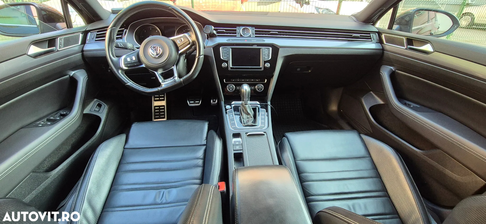 Volkswagen Passat 2.0 TDI DSG Comfortline - 8