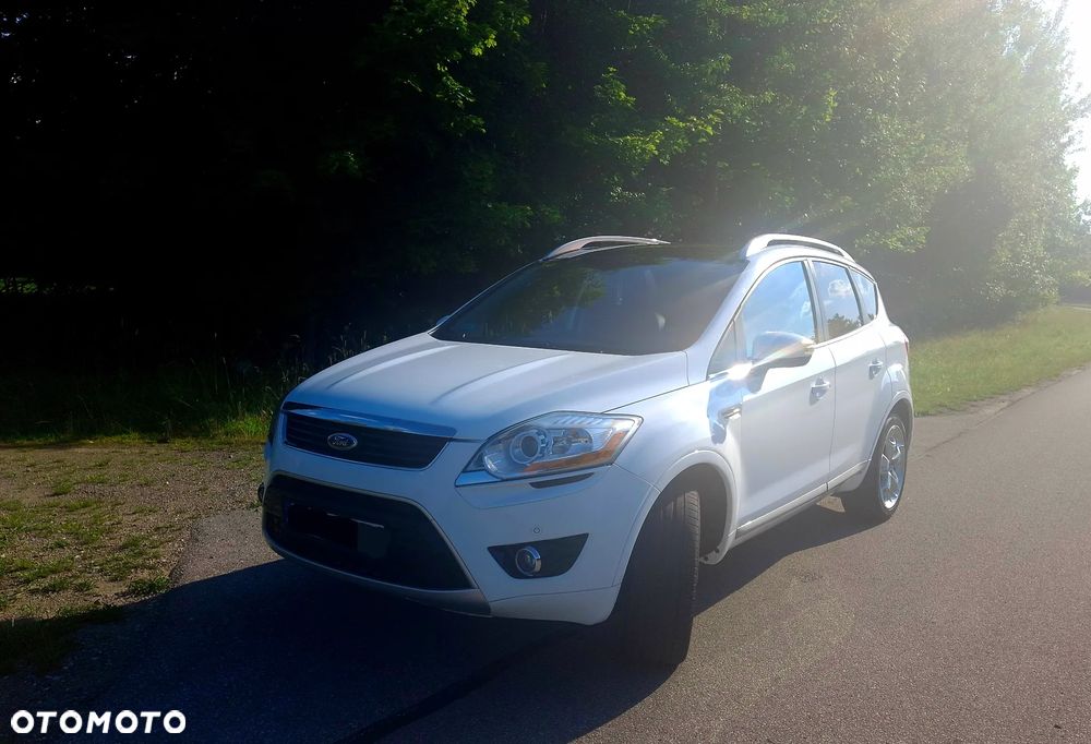 Ford Kuga 2.0 TDCi 4x4 Titanium - 14