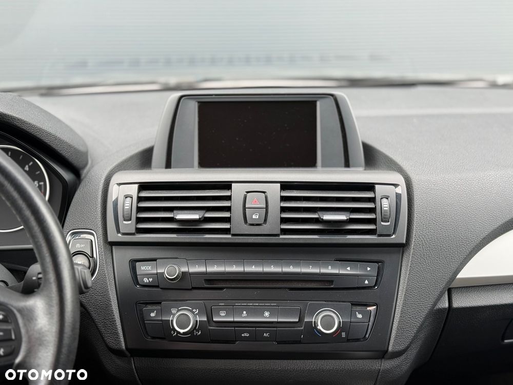 BMW Seria 1 116d - 37