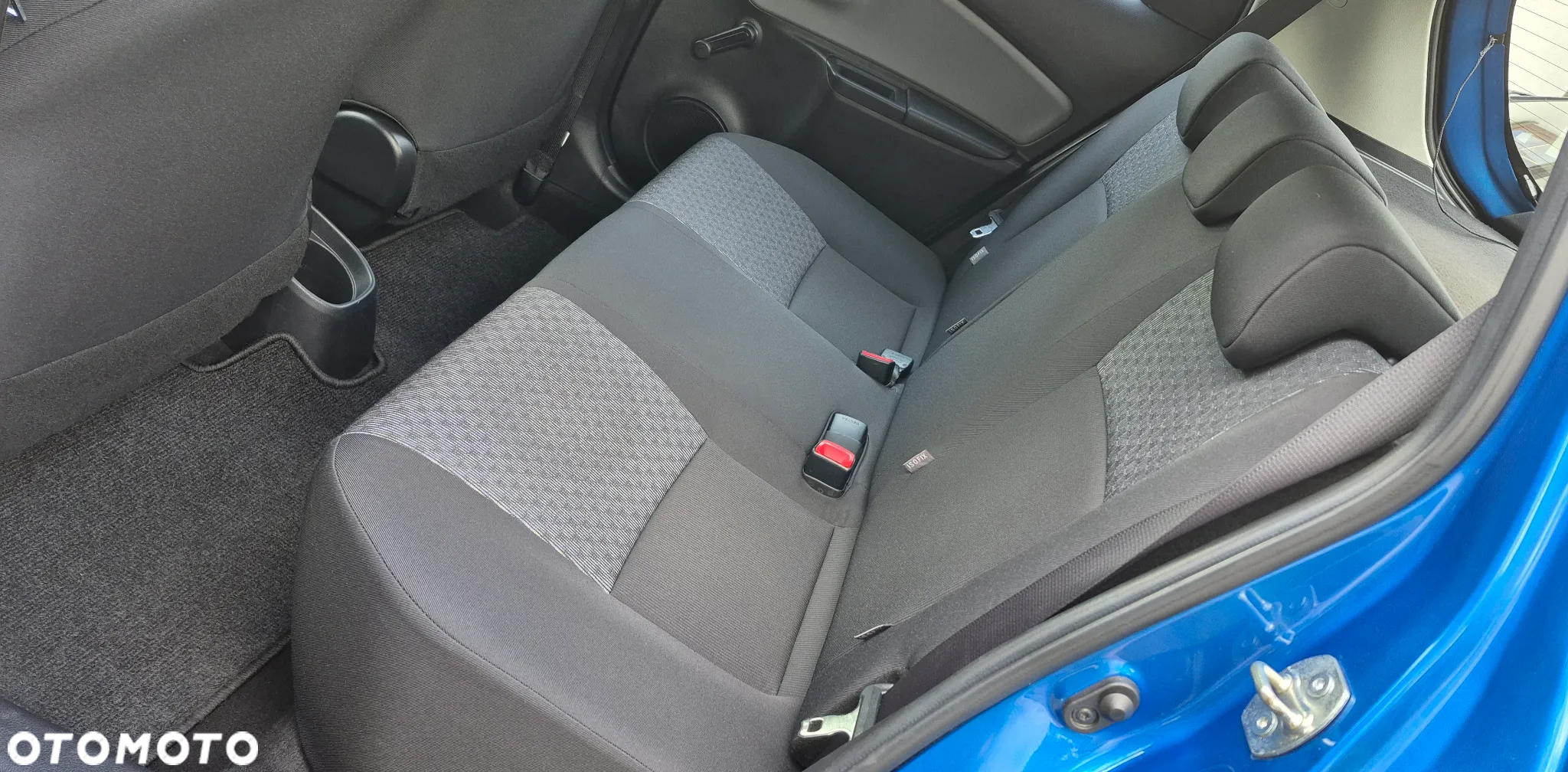 Toyota Yaris 1.33 VVT-i Comfort - 11