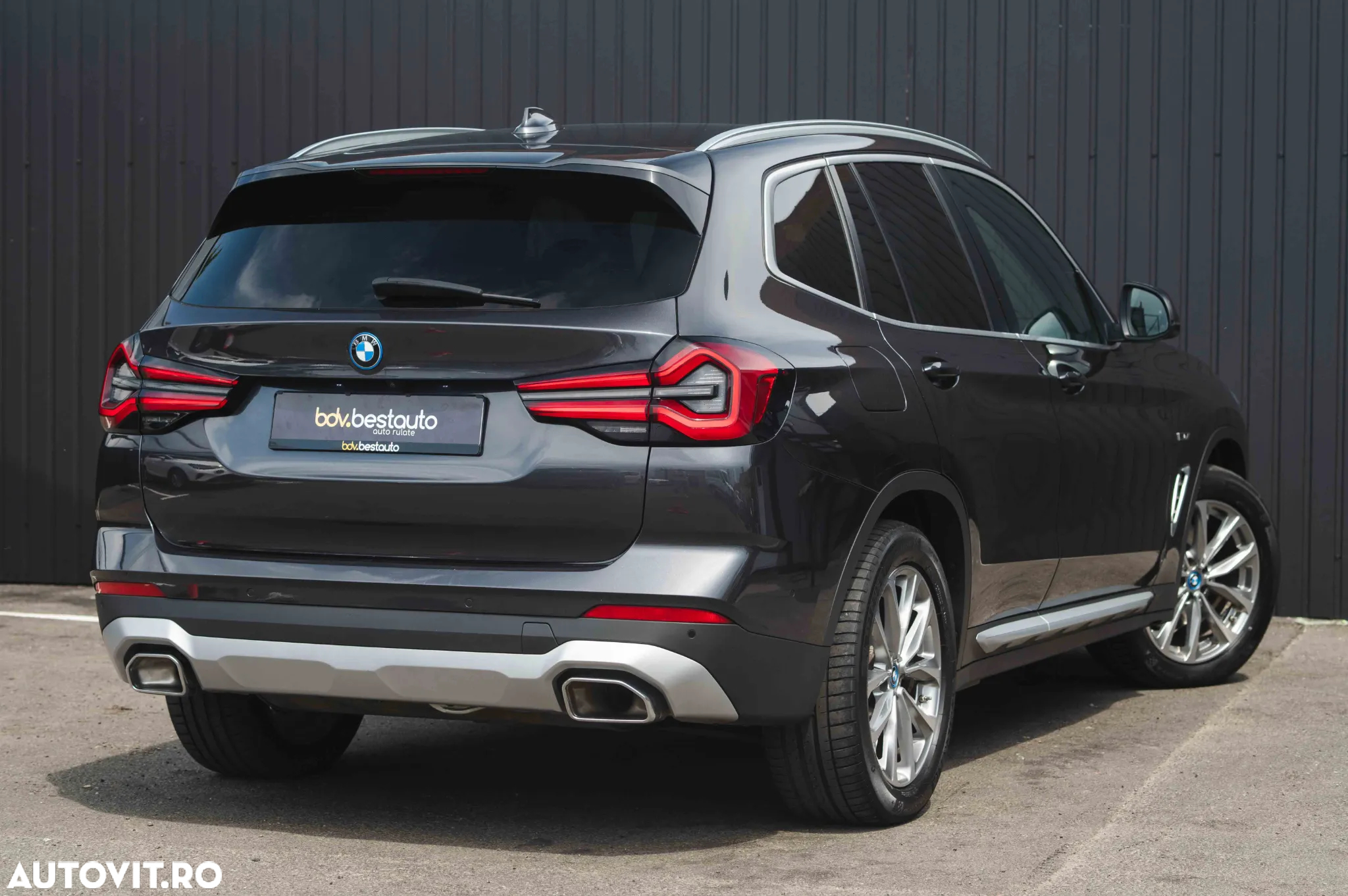 BMW X3 xDrive30e AT PHEV - 39