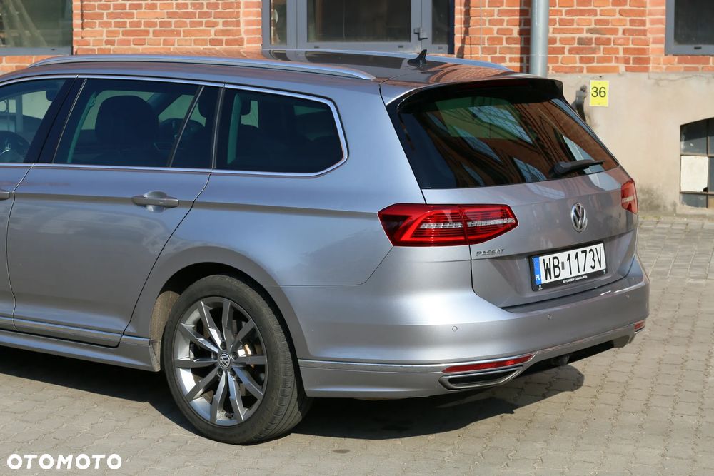 Volkswagen Passat - 5
