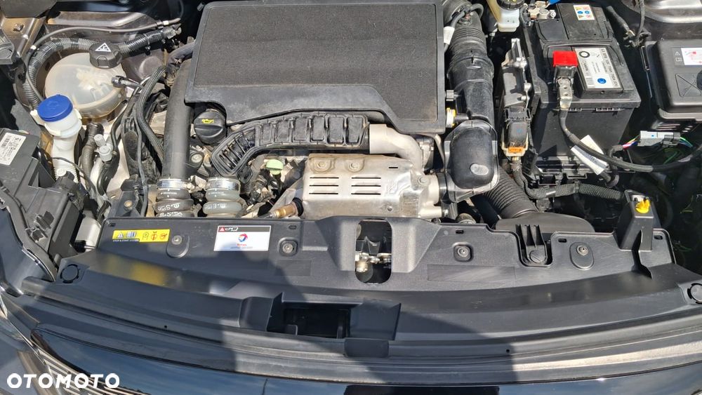 Peugeot 2008 PureTech 130 EAT8 Active Pack - 19