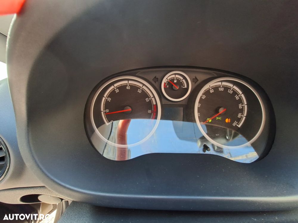 Opel Corsa 1.0 12V Innovation - 4