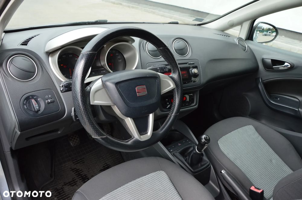 Seat Ibiza 1.4 16V Reference - 16