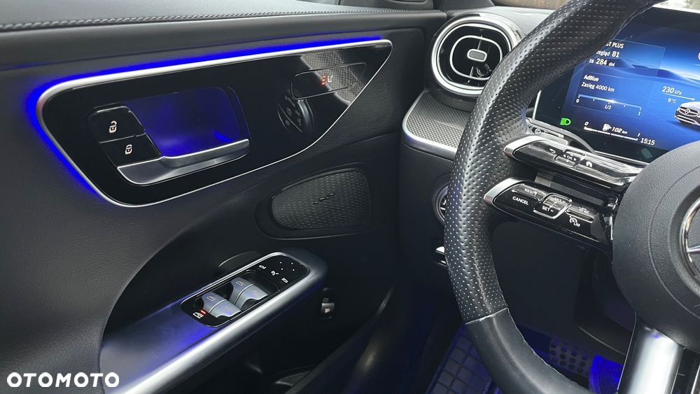 Mercedes-Benz Klasa C 220 d 9G-TRONIC AMG Line - 25