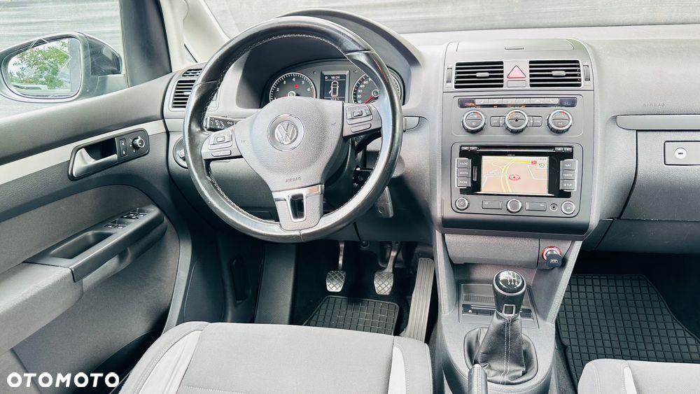 Volkswagen Touran 1.2 TSI Life - 24