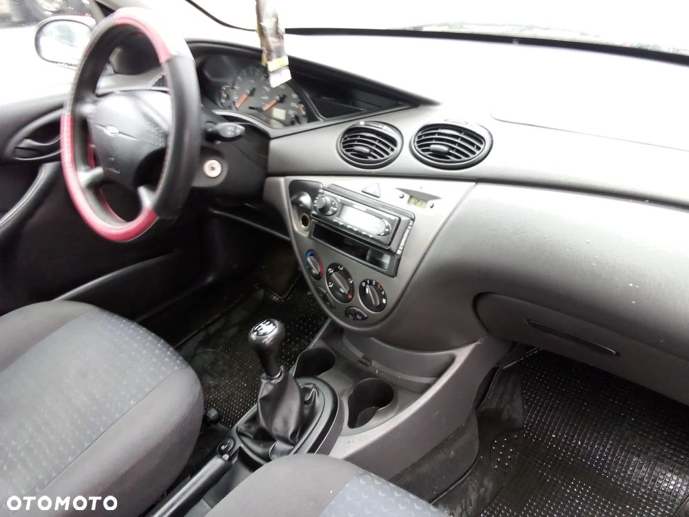 Ford Focus - 14