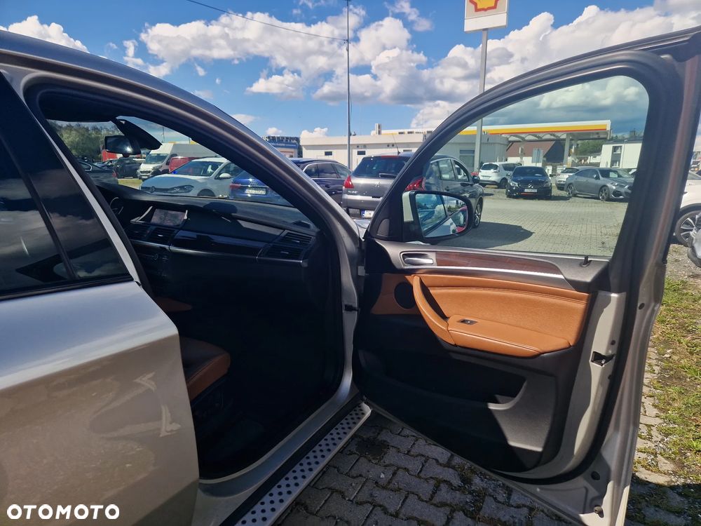 BMW X6 xDrive40d Edition Exclusive - 27