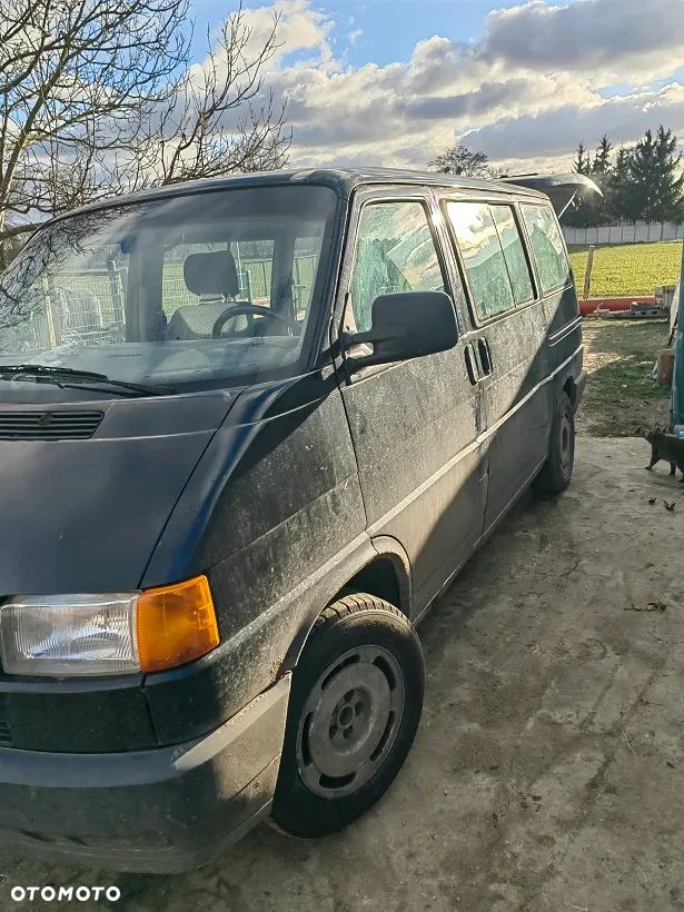 Volkswagen Transporter - 4