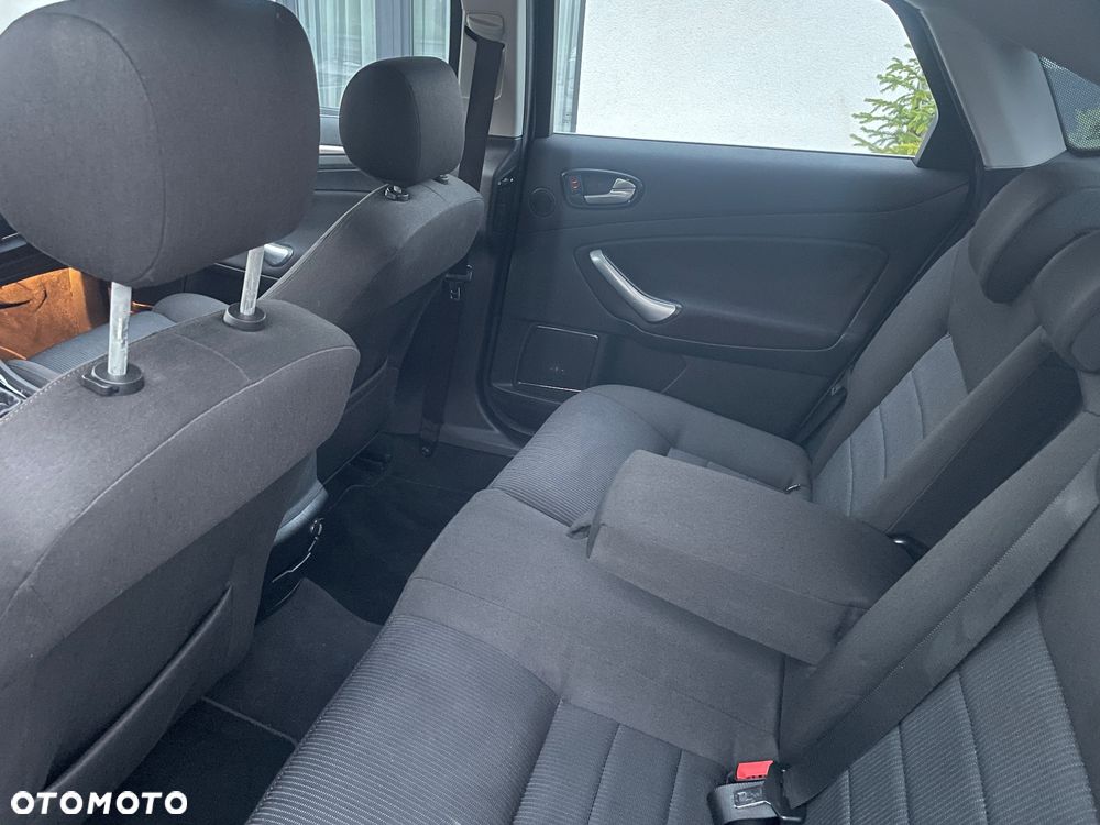Ford Mondeo 2.0 Titanium X - 18
