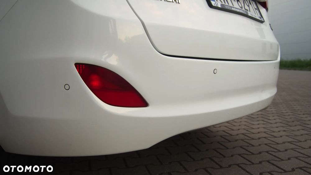 Hyundai i30 1.6 CRDi Automatik Style - 22
