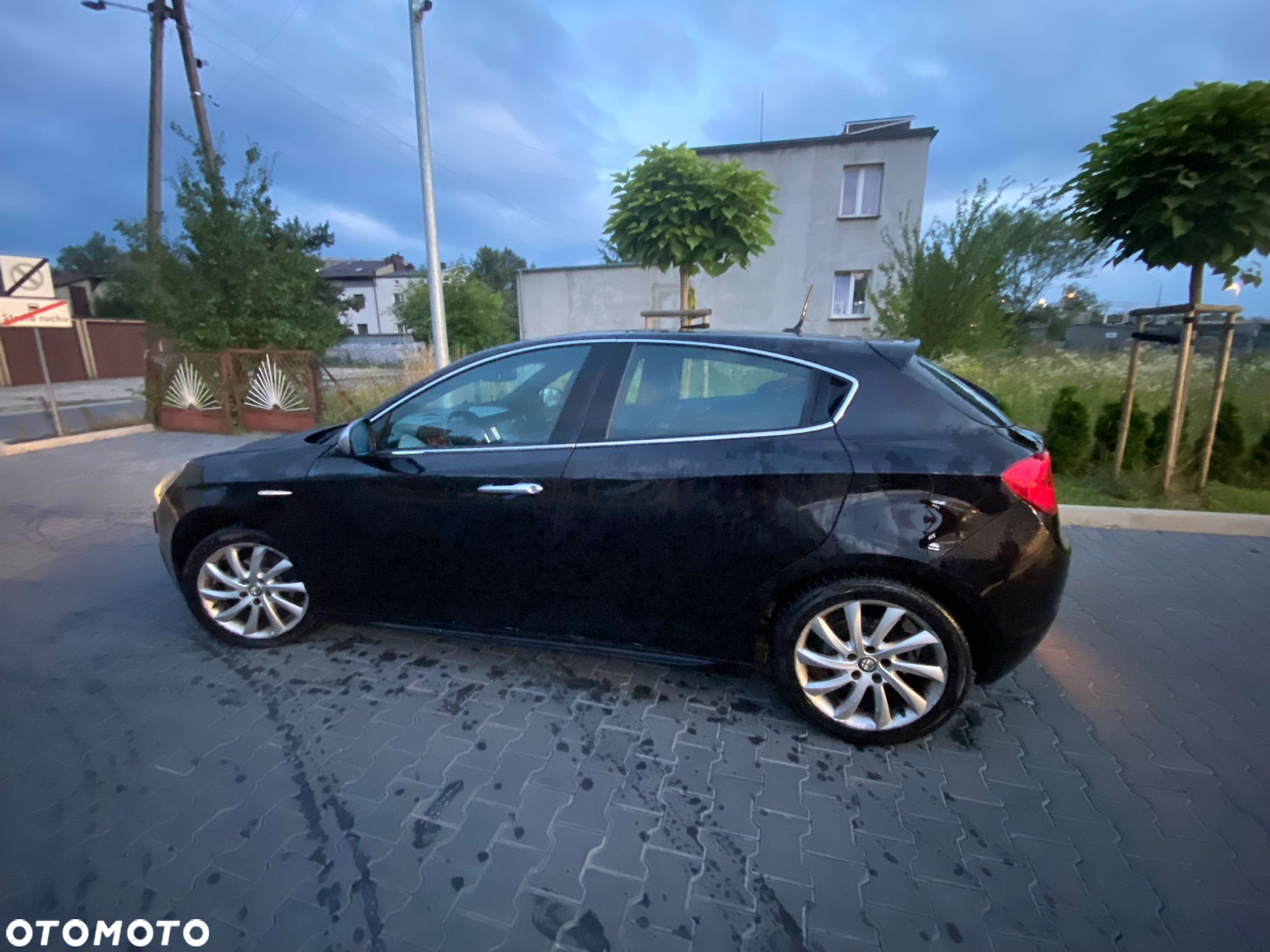 Alfa Romeo Giulietta 1.6 JTDM Distinctive - 9