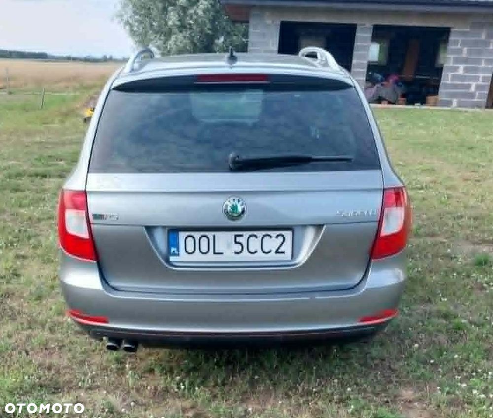 Skoda Superb 2.0 TDI Family - 3