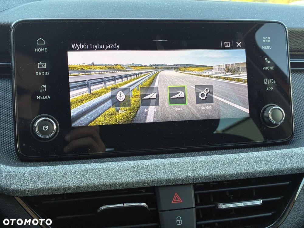 Skoda Kamiq 1.5 TSI Drive DSG - 32