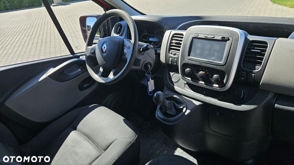 Renault Trafic - 28