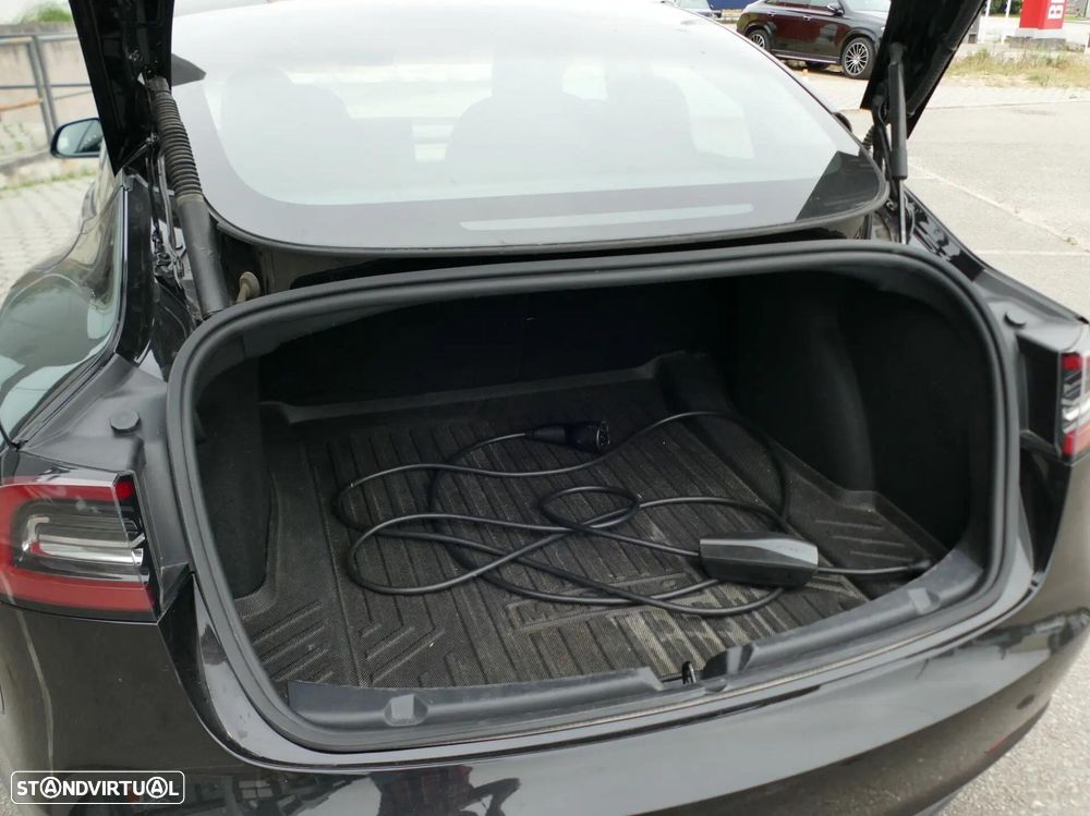 Tesla Model 3 Long Range Tração Traseira - 14