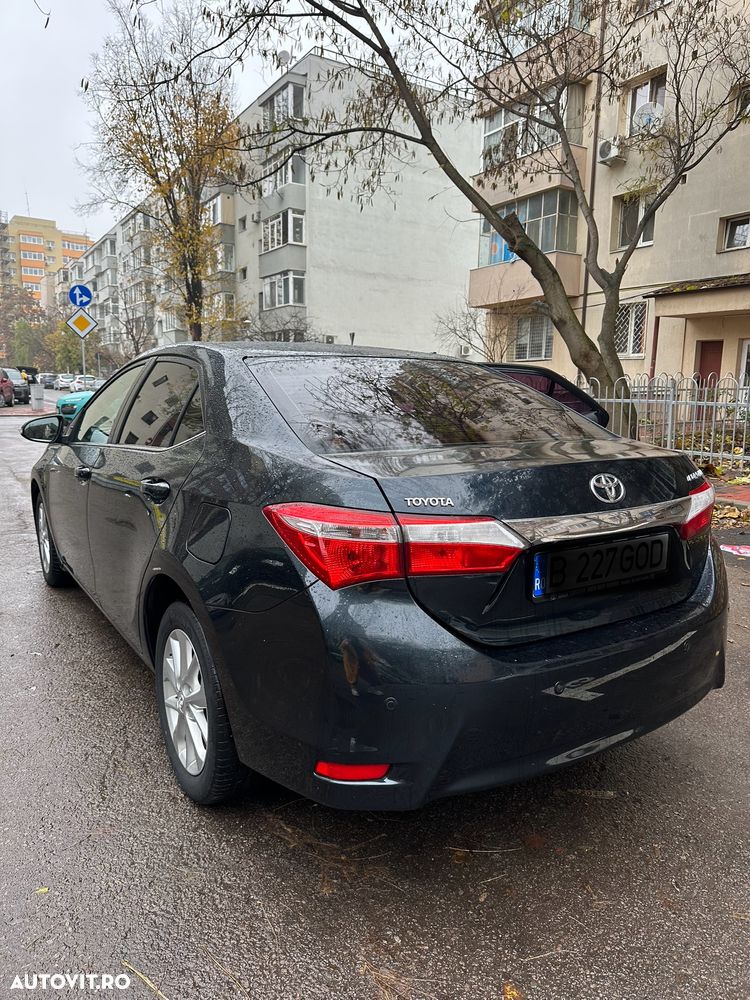 Toyota Corolla 1.4 D-4D Sol - 16