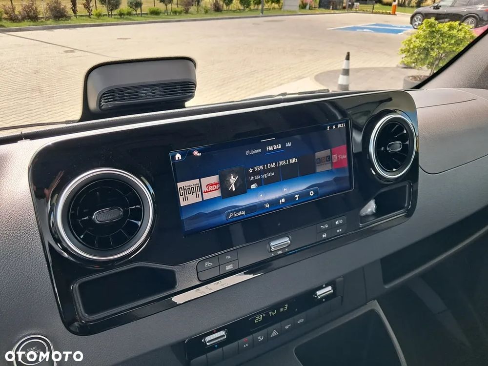 Mercedes-Benz Sprinter - 23