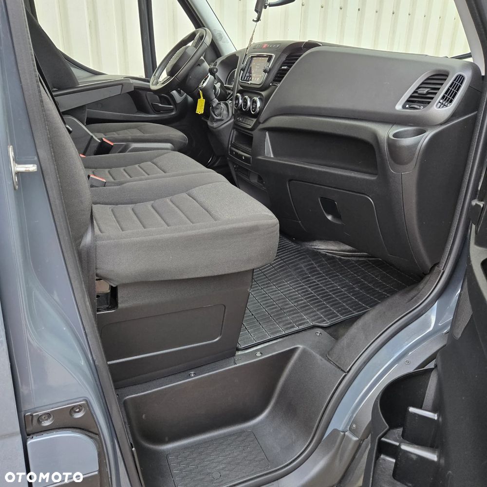 Iveco Daily 35s18 - 3