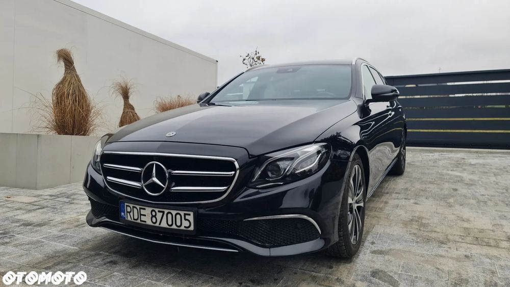 Mercedes-Benz Klasa E - 2