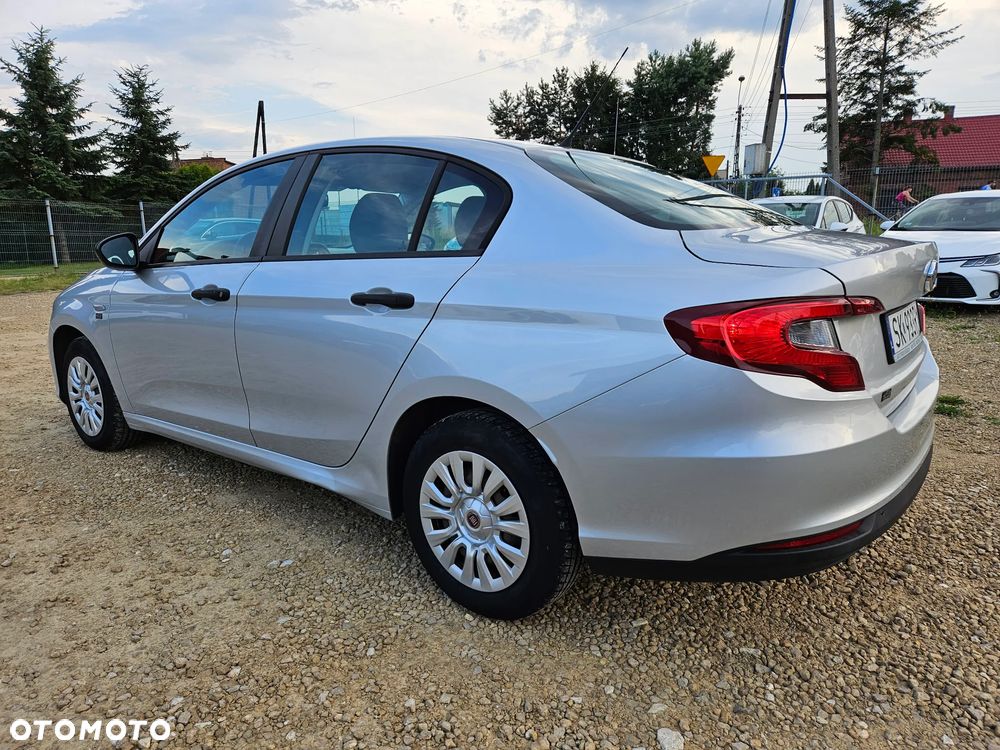 Fiat Tipo 1.4 16V Easy - 4