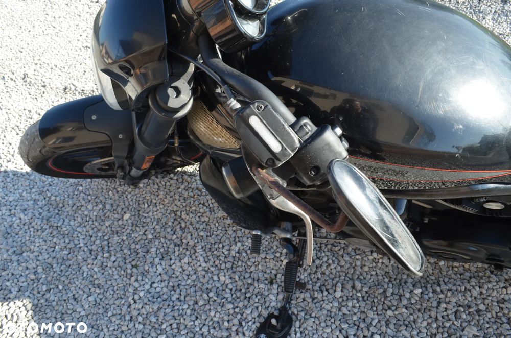 Harley-Davidson V-Rod Night Rod - 12