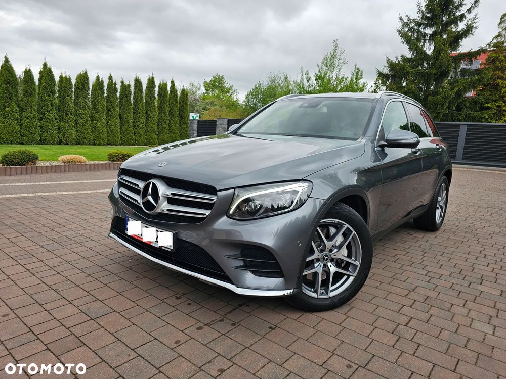 Mercedes-Benz GLC - 1