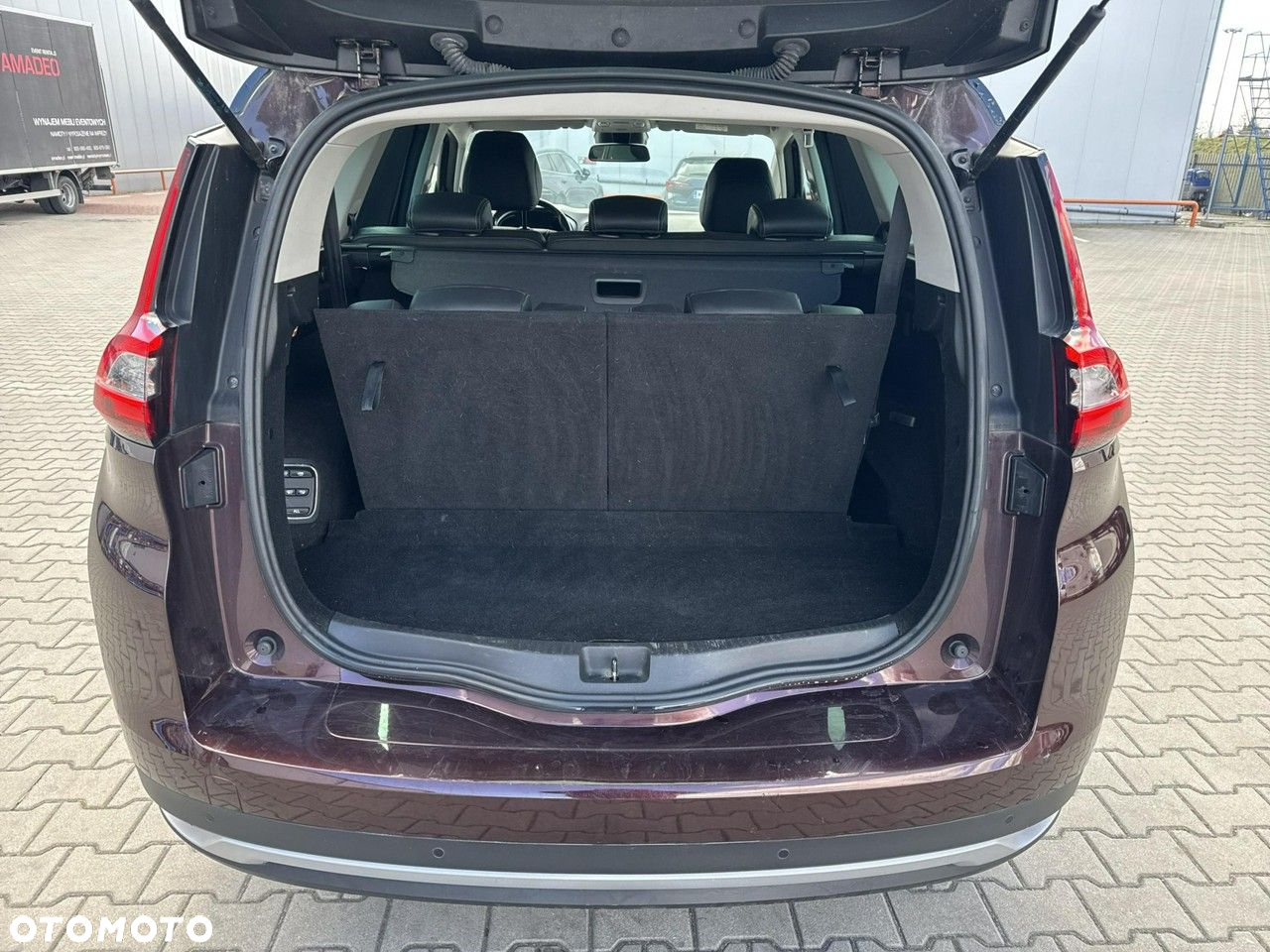 Renault Grand Scenic Gr 1.3 TCe FAP Intens EDC - 16