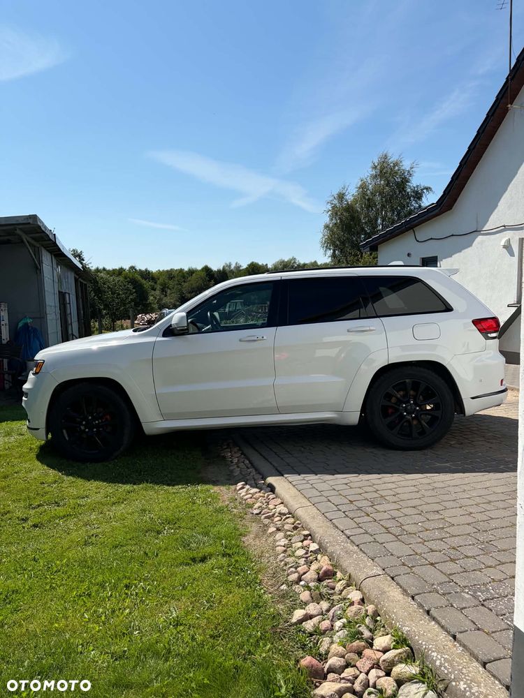 Jeep Grand Cherokee - 10