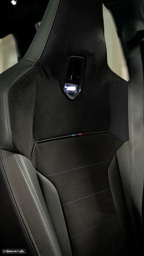 BMW iX1 — fotografia 18