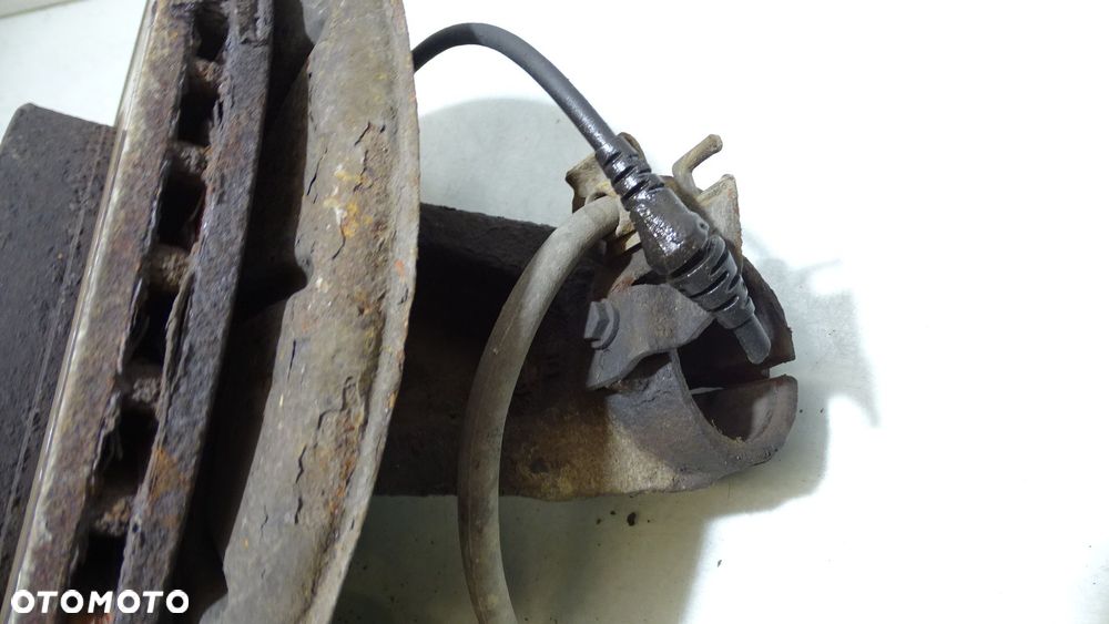 ZWROTNICA PIASTA PRAWY PRZÓD VOLKSWAGEN TOURAN 2.0TDI - 5