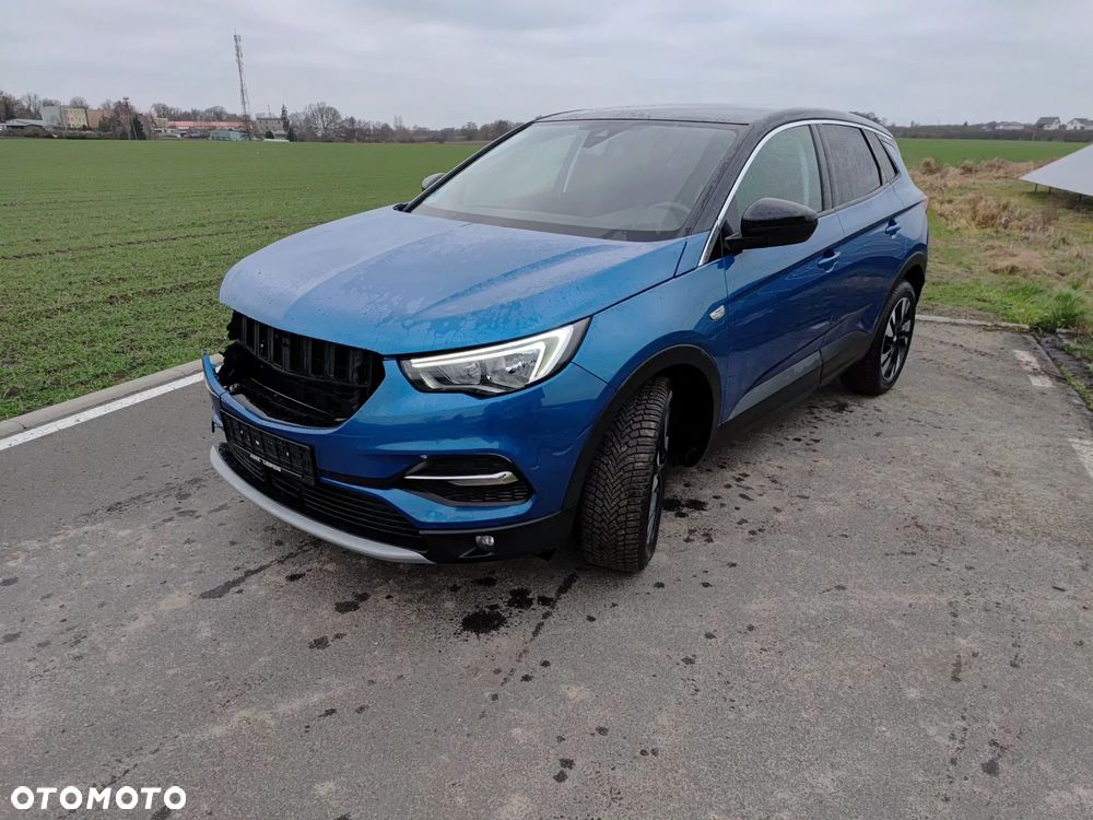 Opel Grandland X 1.2 Start/Stop Business Edition - 1