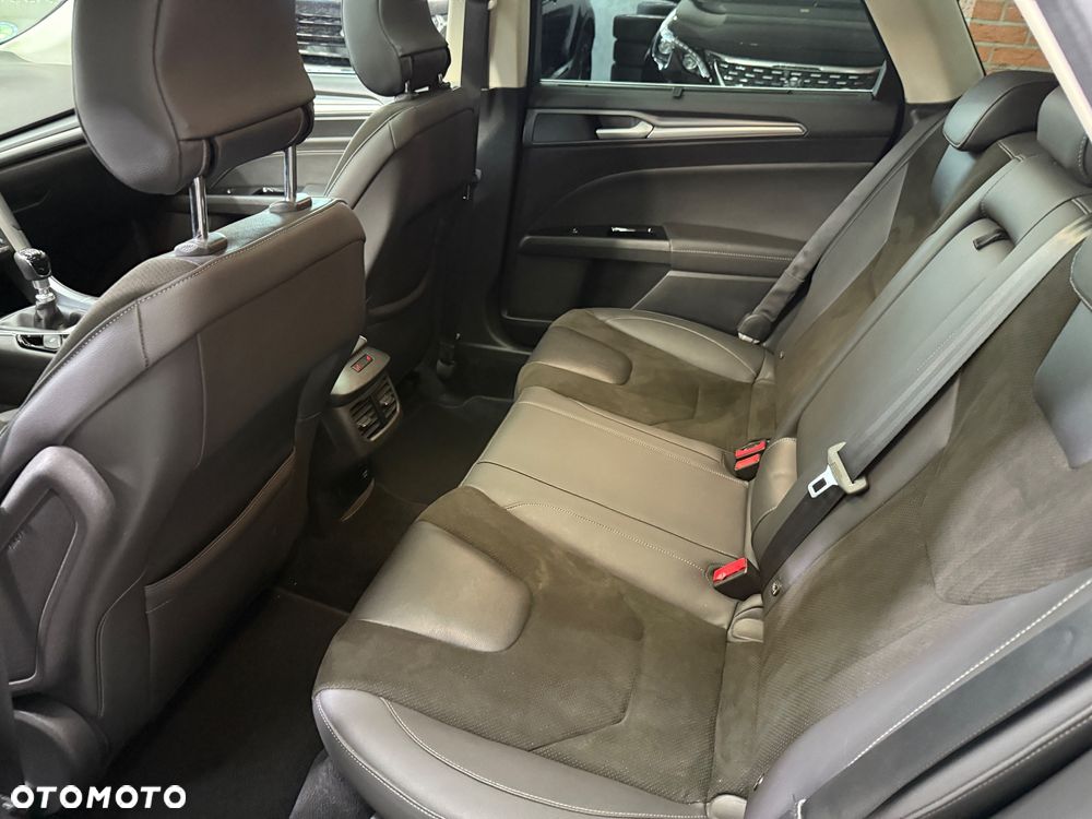 Ford Mondeo 2.0 TDCi Start-Stopp Titanium - 16