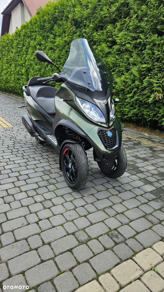 Piaggio MP-3 - 2