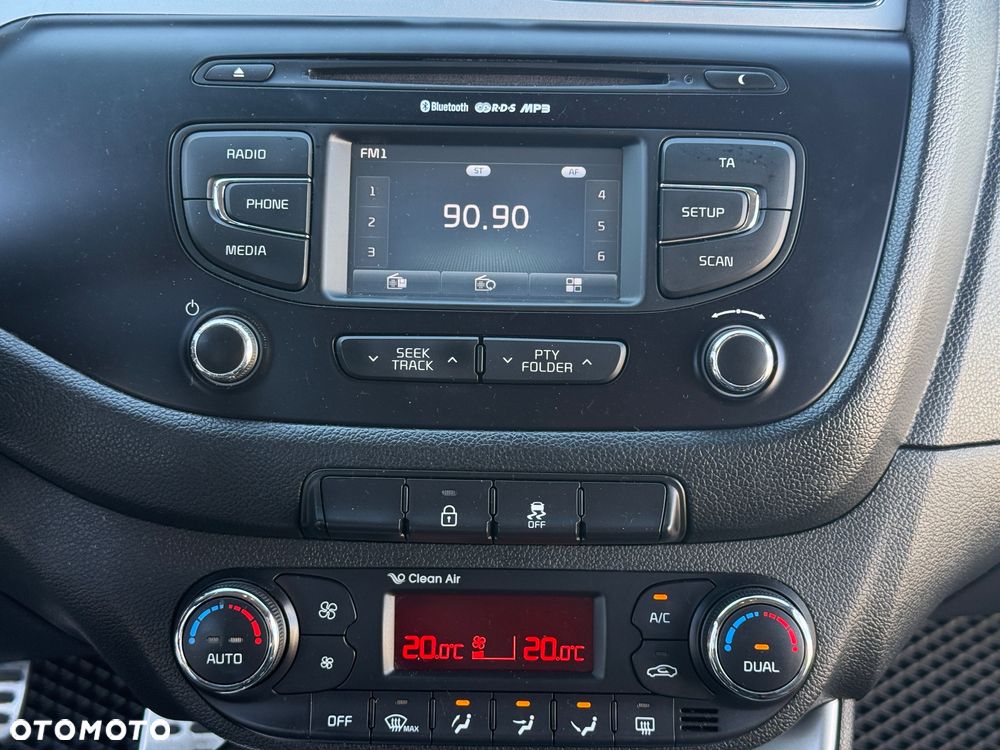 Kia Ceed - 19