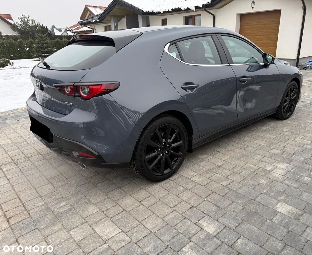 Mazda 3 - 10