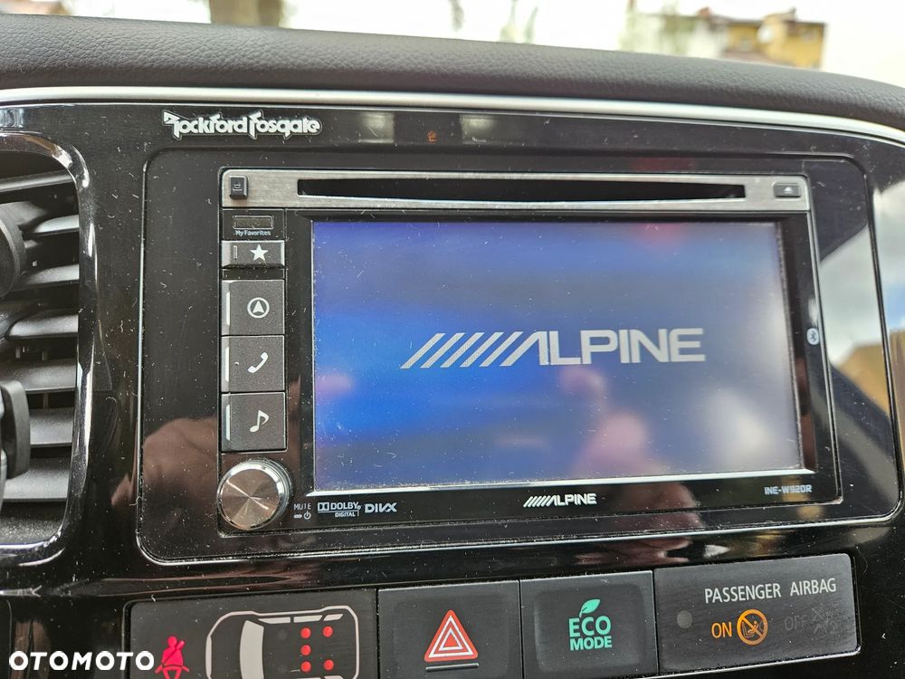 Mitsubishi Outlander 2.2 DID Instyle Navi - 10