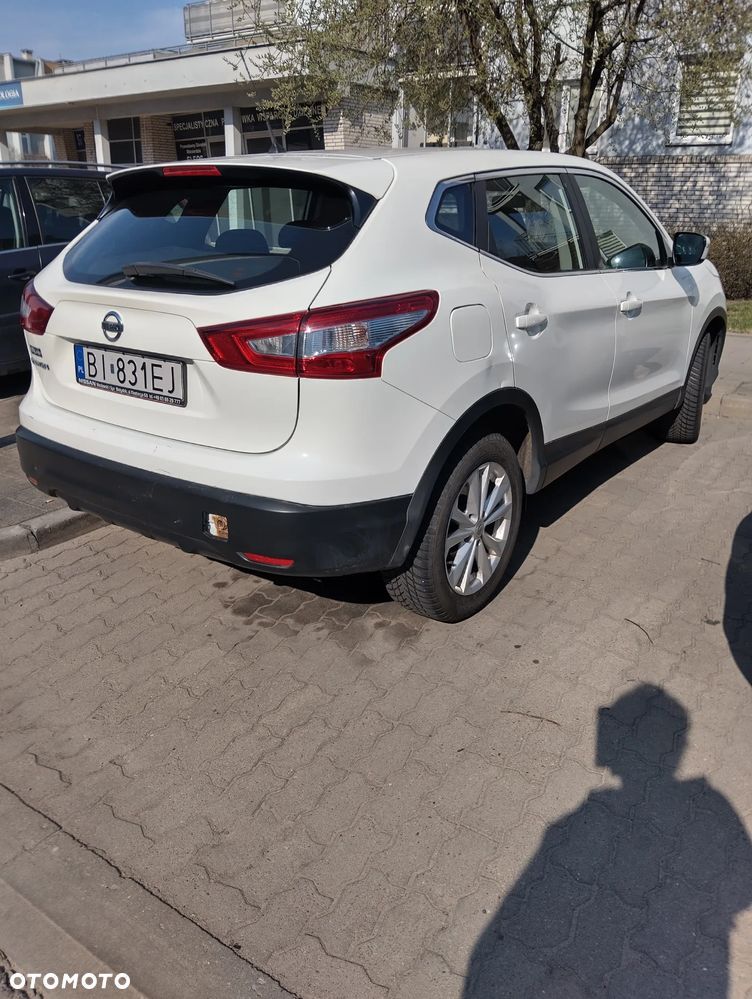 Nissan Qashqai 1.2 DIG-T Acenta EU6 - 10