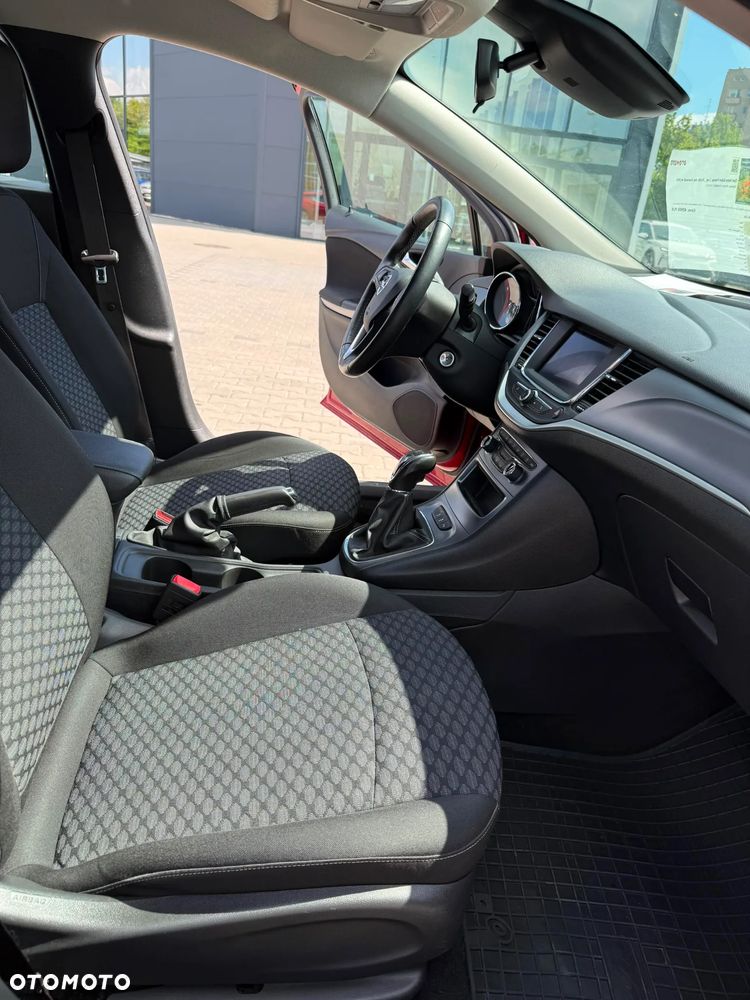 Opel Astra 1.2 T Business Elegance S&S - 9