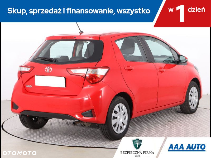 Toyota Yaris - 6