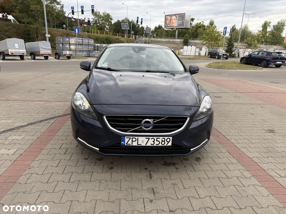 Volvo V40 D2 Summum - 1