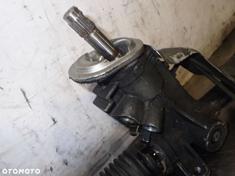 MAGLOWNICA AUDI A2 - 4