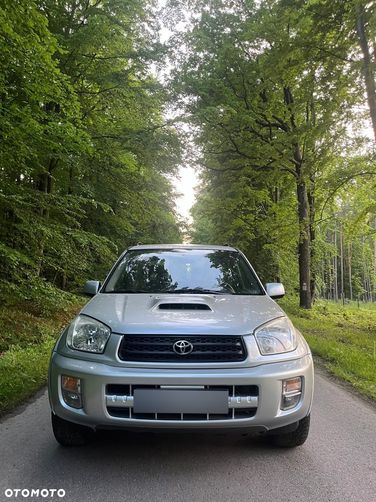 Toyota RAV4 - 13