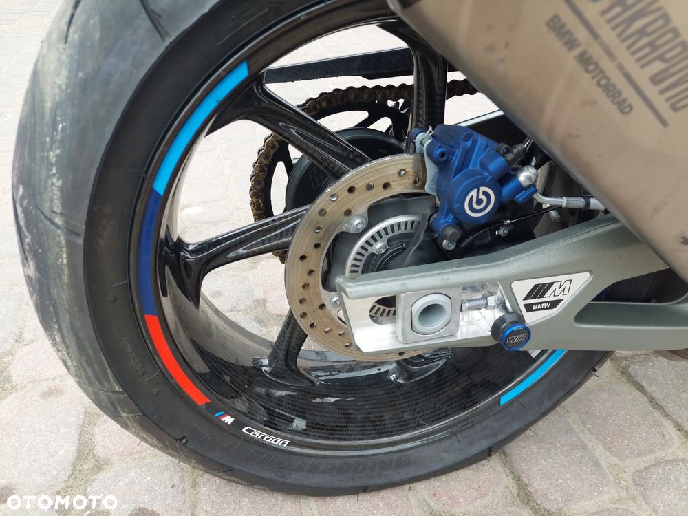 BMW S - 20