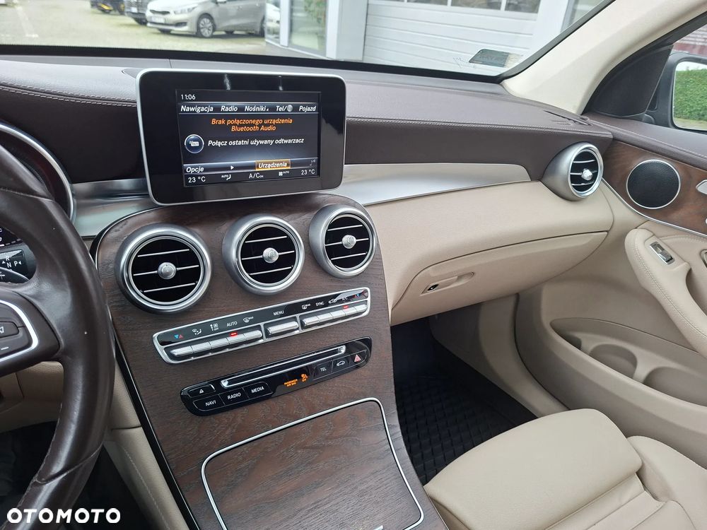 Mercedes-Benz GLC 250 4-Matic - 14
