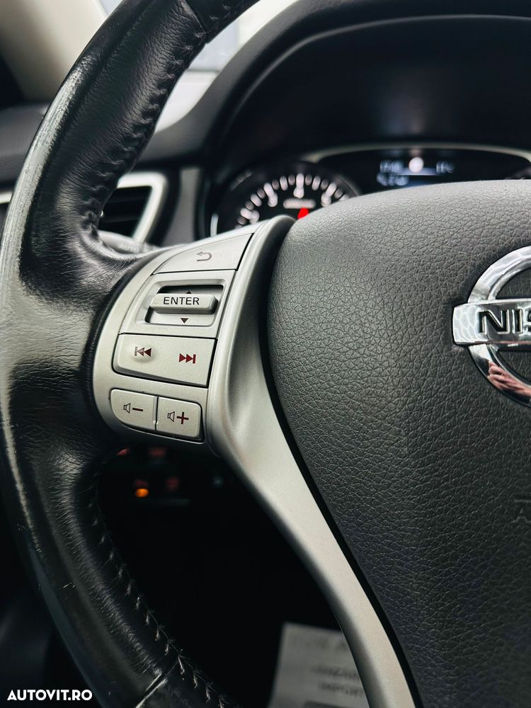 Nissan X-Trail 1.6 DIG-T Tekna - 36