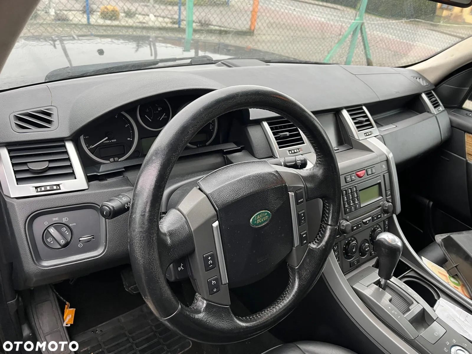 Kokpit deska rozdzielcza Range Rover Sport L320 / Land Rover Discovery 3 III - 1