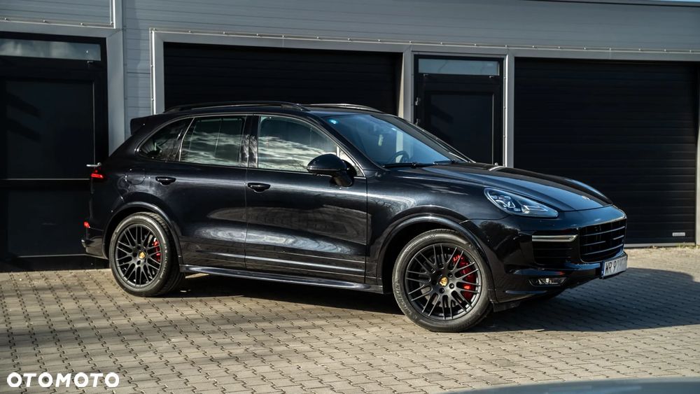 Porsche Cayenne GTS Tiptronic S - 8