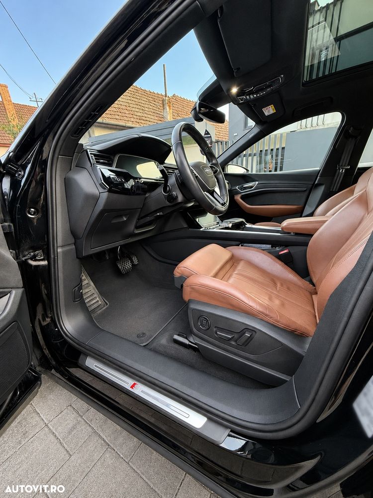 Audi e-tron Sportback - 4